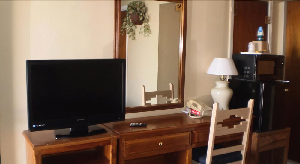 Classic Inn Motel - photo 13