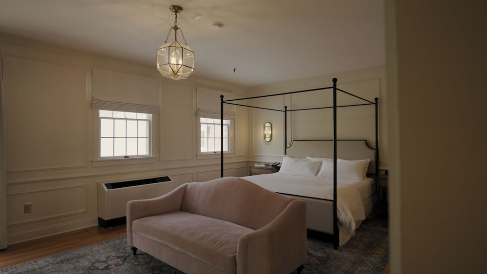 The Litchfield Inn - photo 85