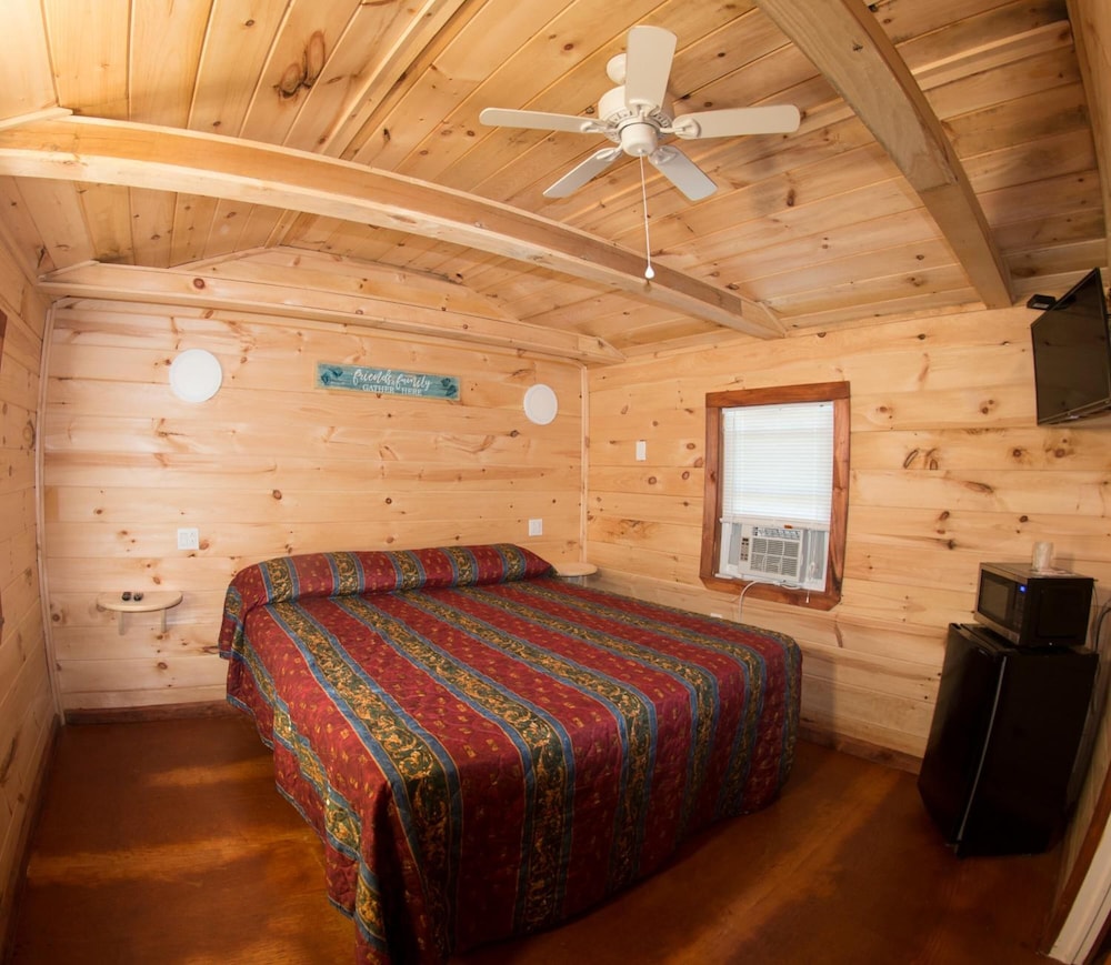 King Hendrick Motel - photo 6