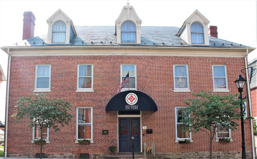 Georges on York Boutique Inn — 4-Star Luxury Hotel in Taneytown, United States