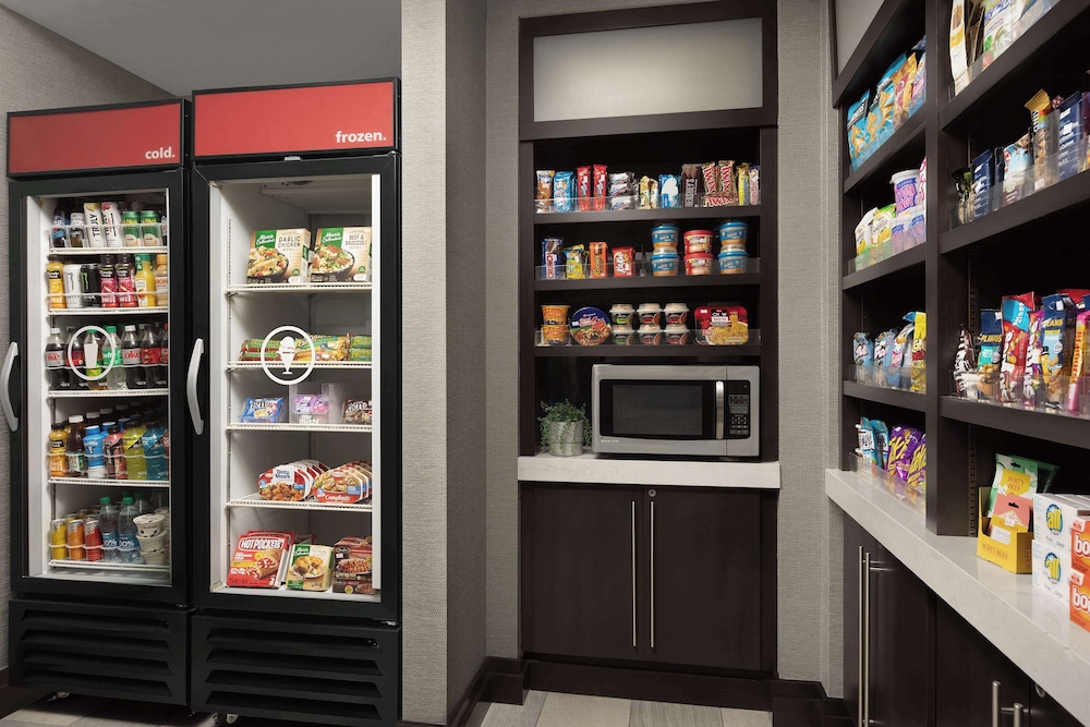 Hampton Inn & Suites Orlando North Altamonte Springs - photo 36