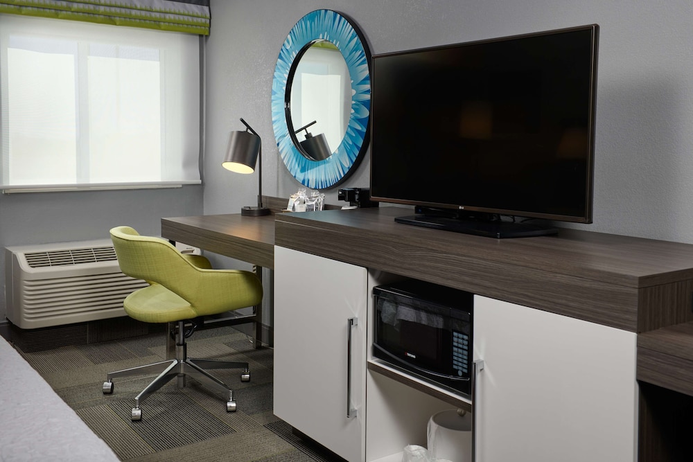 Hampton Inn Alamogordo - photo 4