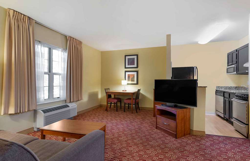 Towneplace Suites By Marriott Atlanta Northlake - photo 24