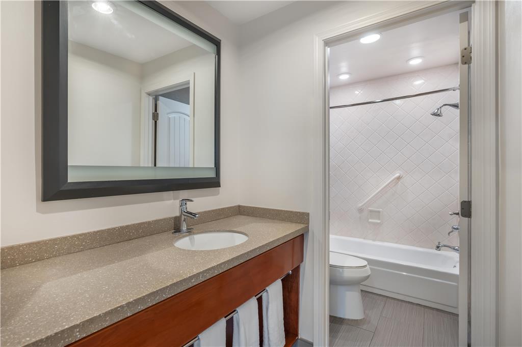 Best Western Plus Clocktower Inn - photo 45