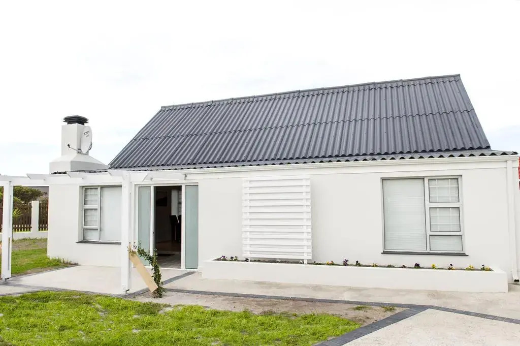 Sandbaai Cottages - last minute hotel in Sandbaai