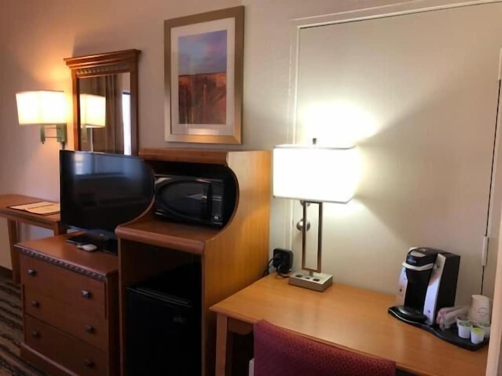 Navajoland Inn - photo 10