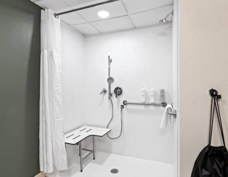 Best Western Plus Philadelphia Bensalem Hotel - photo 22