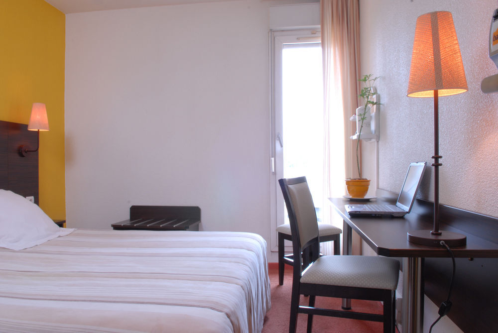 Hôtel balladins Arles in Arles, France