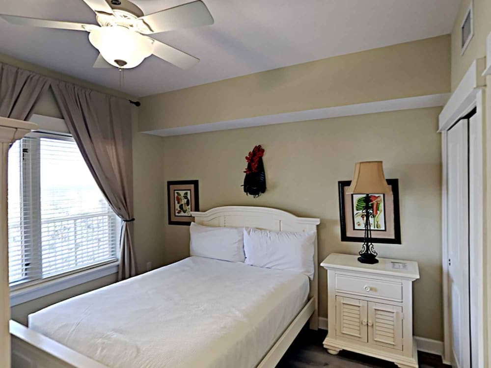 Grand Panama Beach Resort by Resort Collection - photo 35