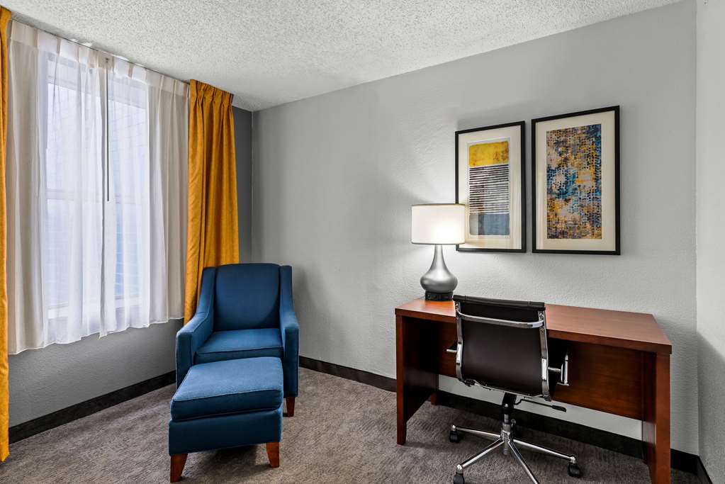 Comfort Inn & Suites Staunton - photo 28