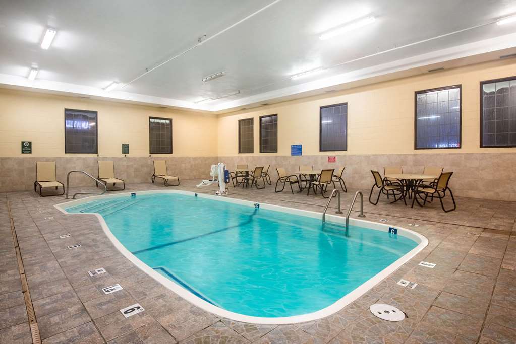 La Quinta Inn & Suites Summersville New River National Park - photo 6