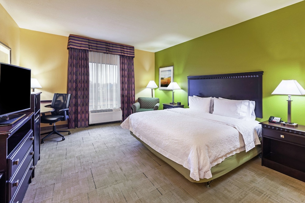 Hampton Inn & Suites Tulsa North Owasso - photo 16