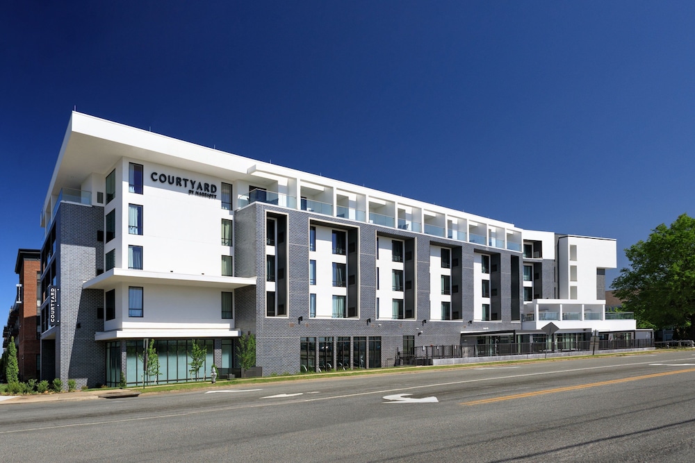 Courtyard by Marriott Richmond Scott s Addition - photo 9