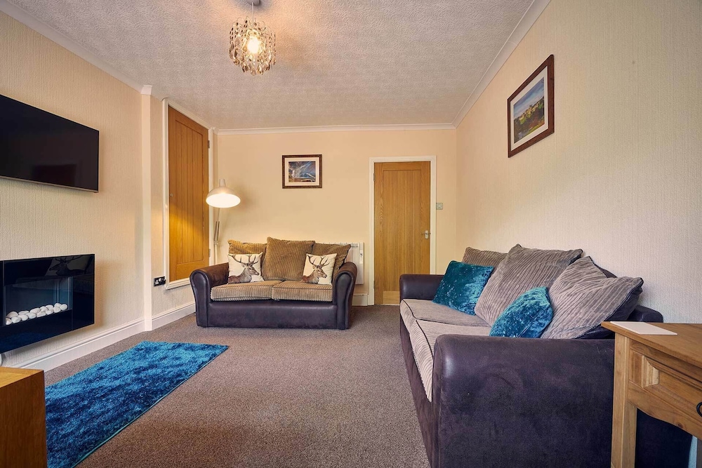Host & Stay Tulip Cottage — 4-Star Luxury Hotel in Bamburgh, United Kingdom