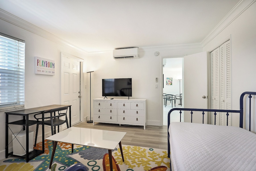 La Mer Suites - photo 5