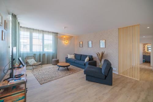 L Escale de Royan Tout a Pied Parking Patio in Royan, France