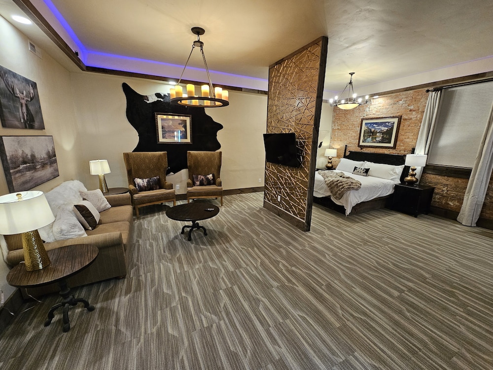 Eaglescape Suites and Event Center - photo 2