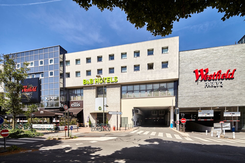 B&B Hotel Paris Versailles in Le Chesnay, France