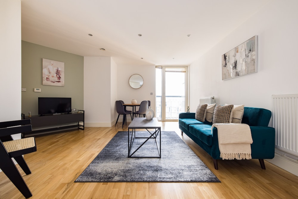 The Greenwich Collection — 4-Star Luxury Hotel in London, United Kingdom