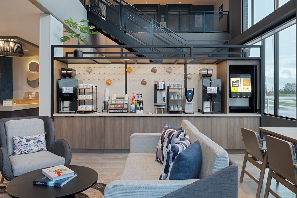 Atwell Suites Kansas City Airport by IHG - photo 33