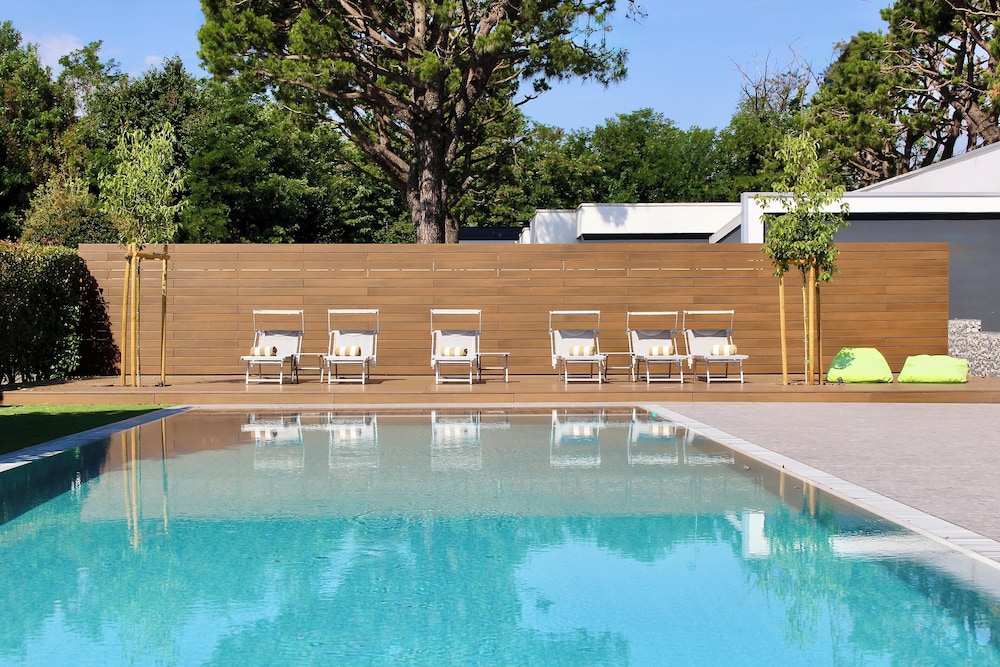 Motel Peralba - carbon neutral hotel in Saronno