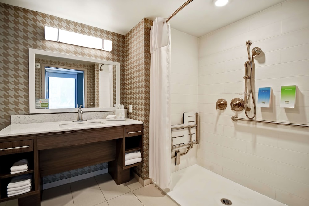 Home2 Suites by Hilton Gilbert - photo 20