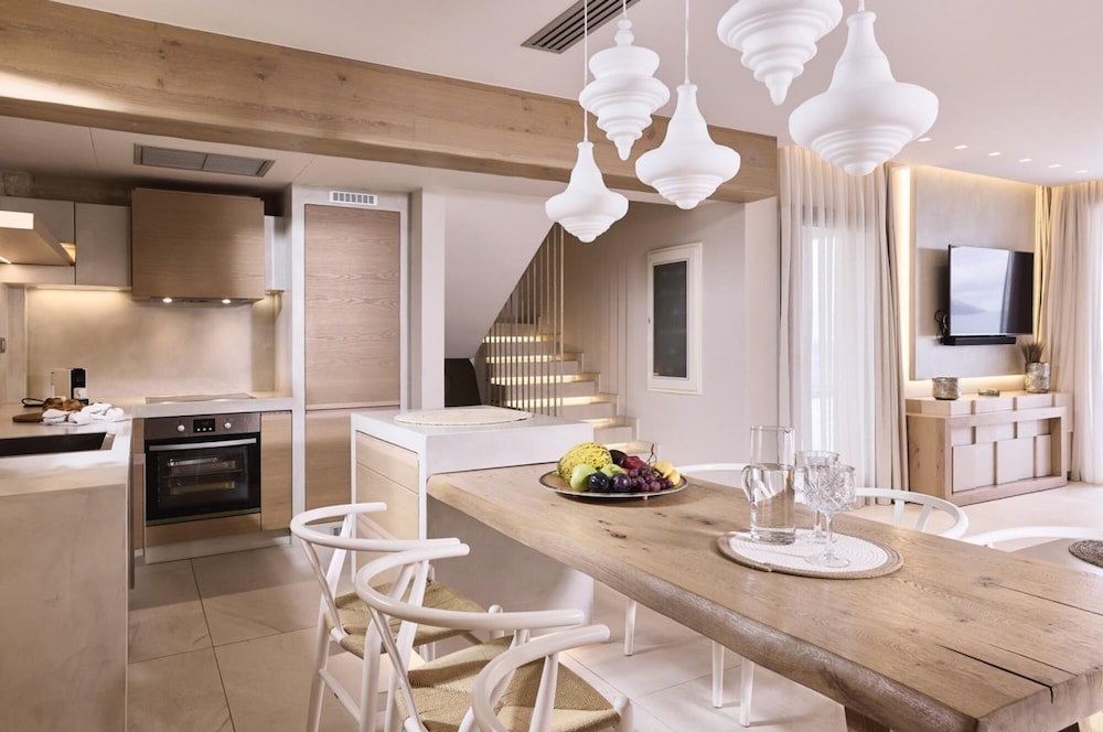 Kalloni Beautiful Waterfront 3 bed Room Villa — Sitia — photo 3