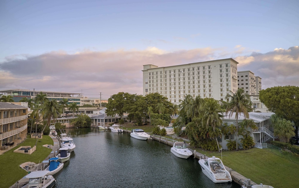THesis Hotel Miami Coral Gables Curio Collection by Hilton - photo 62