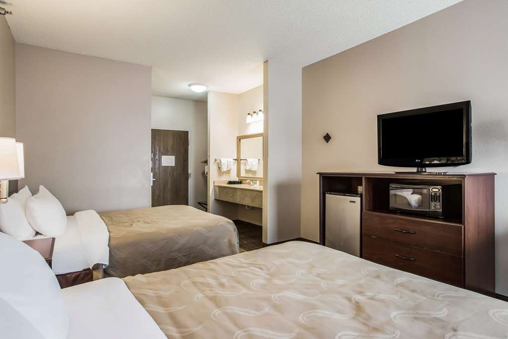 Quality Inn & Suites Lawrence University Area - photo 39