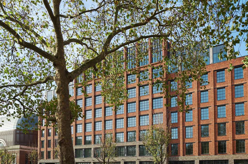The Hoxton Shepherds Bush — 4-Star Luxury Hotel in London, United Kingdom