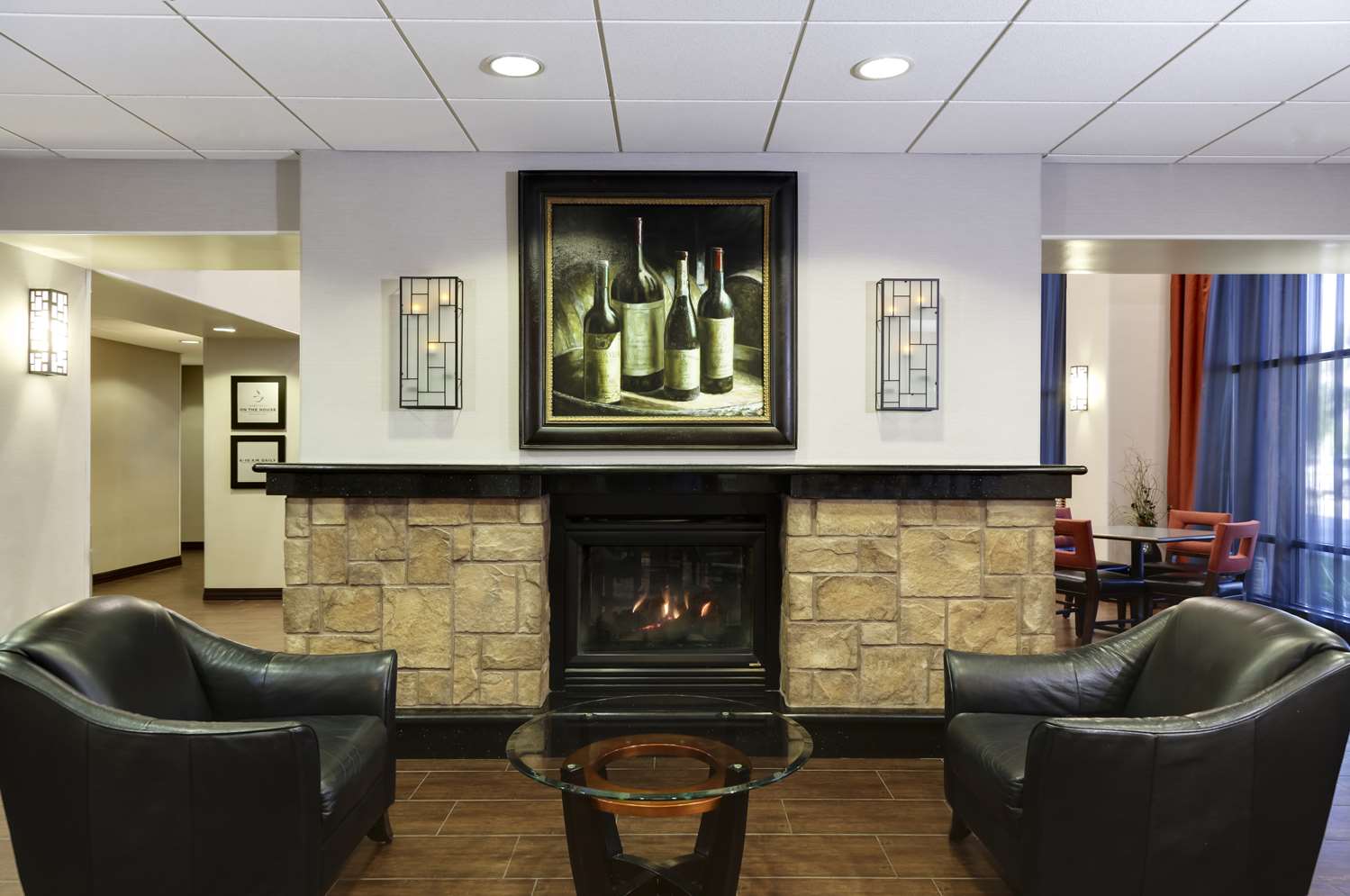 Hampton Inn & Suites Temecula - photo 8