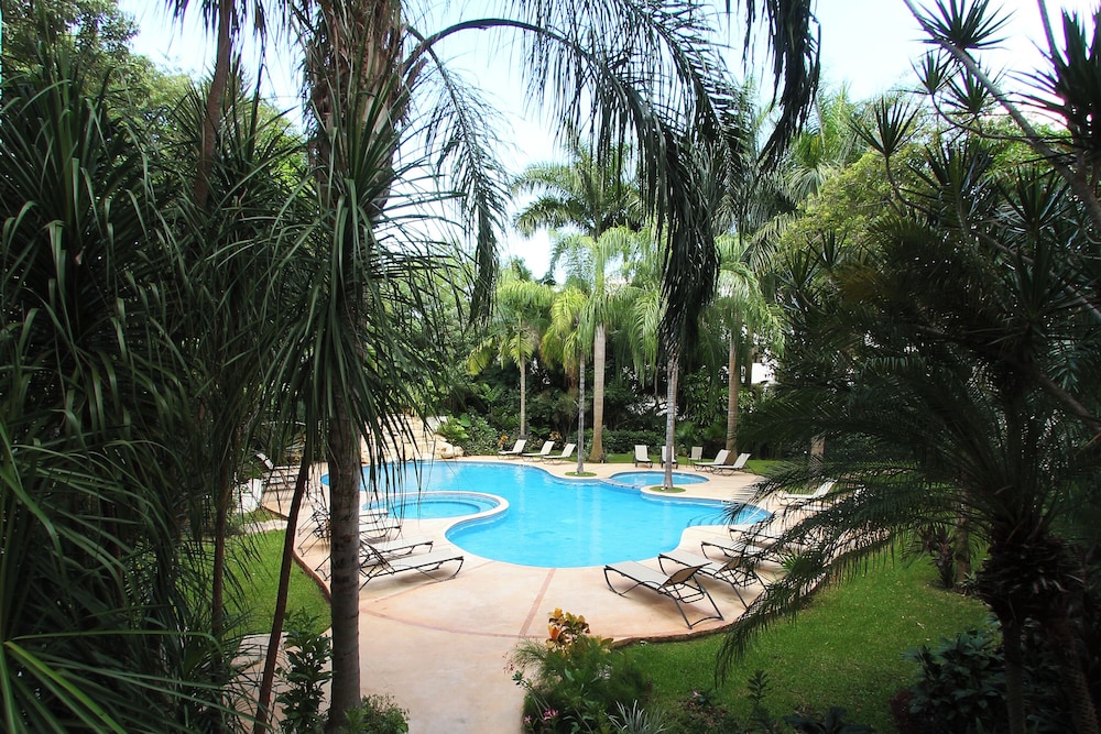 Riviera Maya Suites