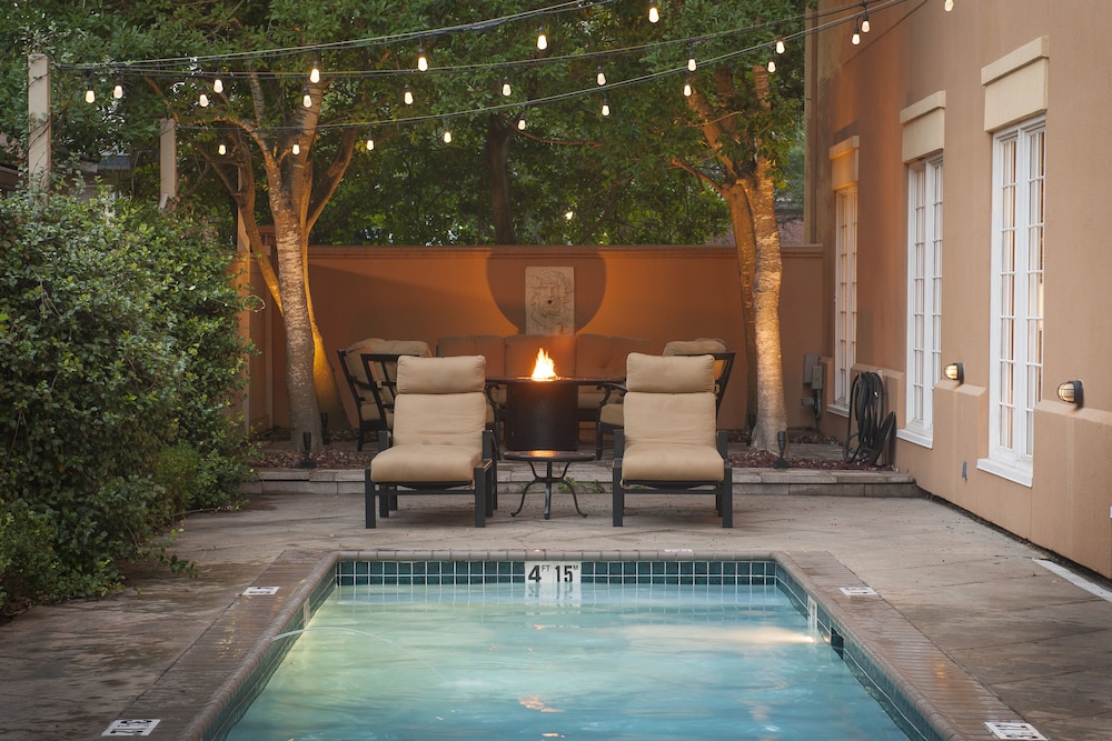 Hampton Inn New Orleans St. Charles Ave. Garden District - photo 30