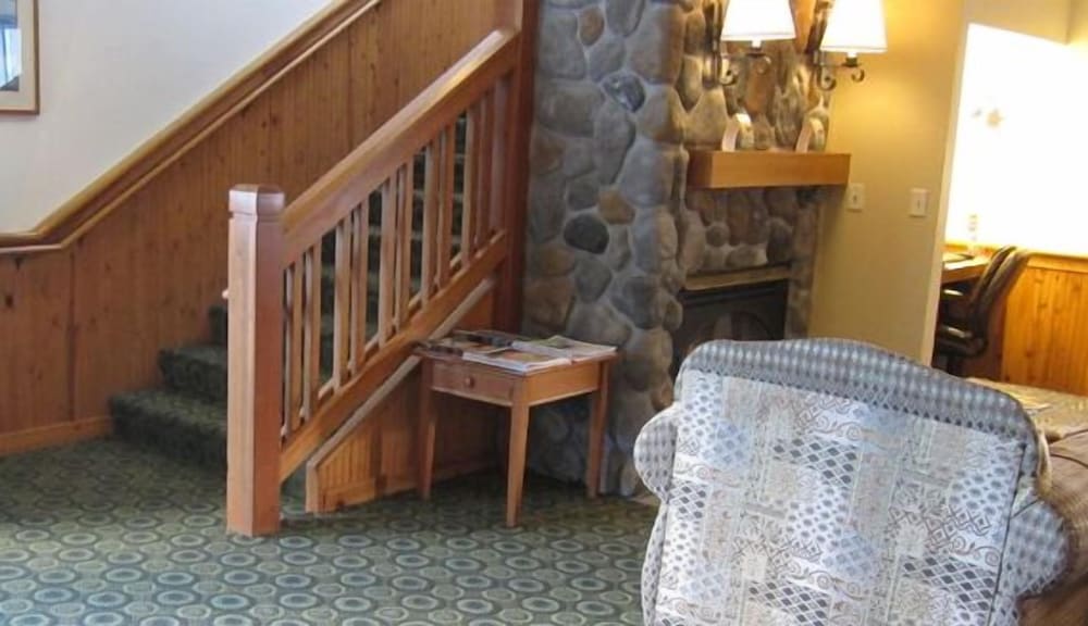 Fidalgo Country Inn - photo 43