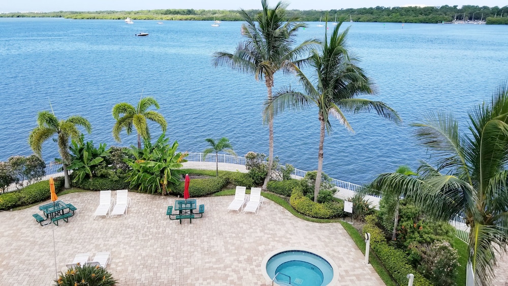 Boca Ciega Resort - photo 57