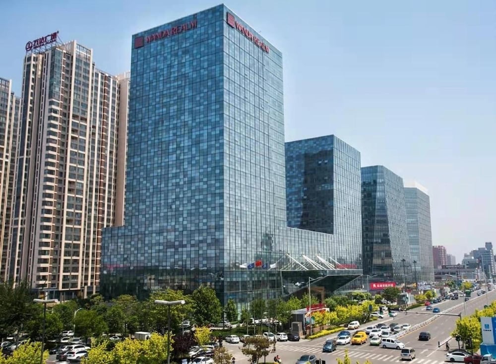 Wanda Realm Langfang in Langfang, People's Republic of China