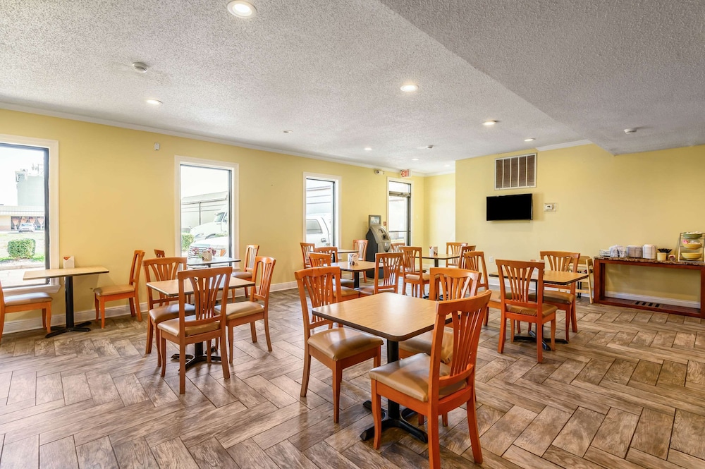 Quality Inn New Orleans I 10 East - photo 29