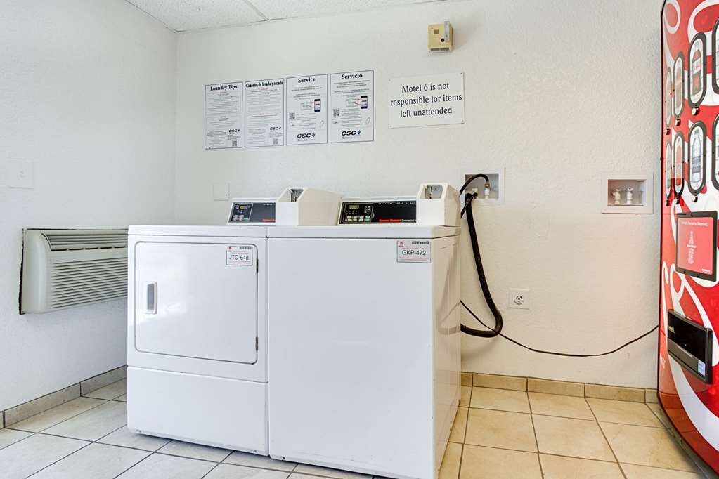 Motel 6 Tempe AZ Scottsdale South - photo 31