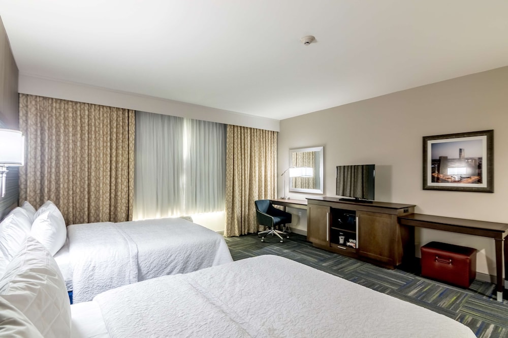 Hampton Inn Oklahoma City Northeast - photo 13