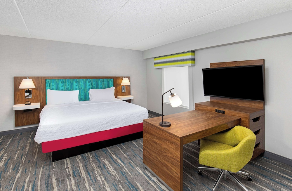 Hampton Inn Pikeville - photo 5