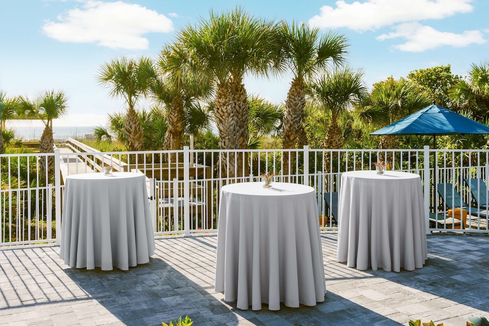 Hilton Garden Inn Cocoa Beach Oceanfront - photo 60