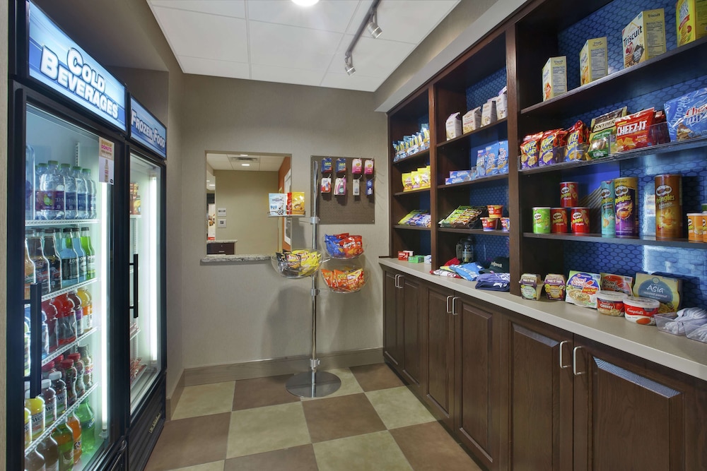 Hampton Inn Brockport NY - photo 36
