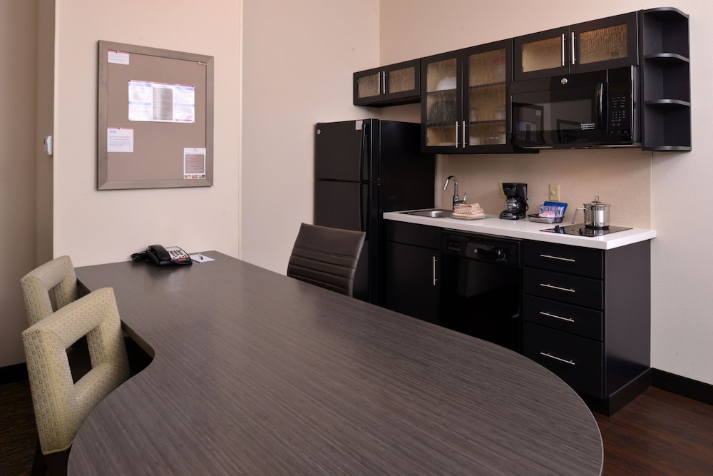 Candlewood Suites Morgantown Univ West Virginia An Ihg Hotel - photo 5