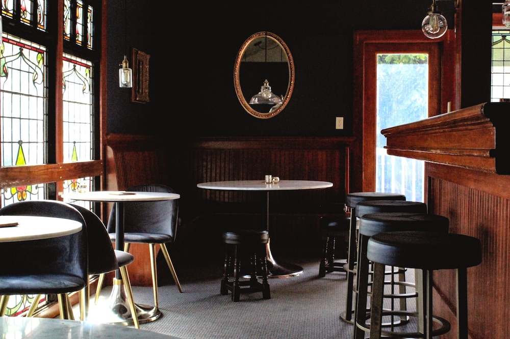 Shelburne Hotel - photo 98