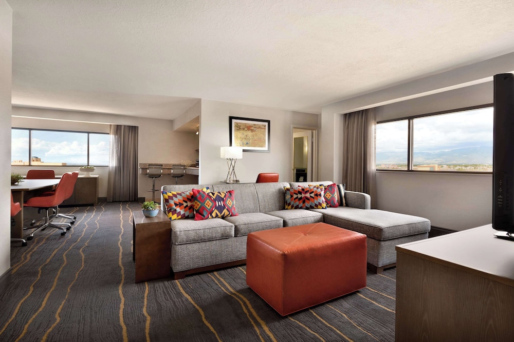 DoubleTree by Hilton Hotel Albuquerque - photo 26