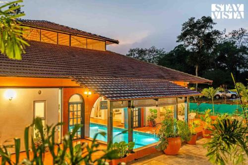 4BHK Heritage Court Estate Villa Heated Pool Coorg — 4-Star Luxury Hotel in Suntikoppa, India