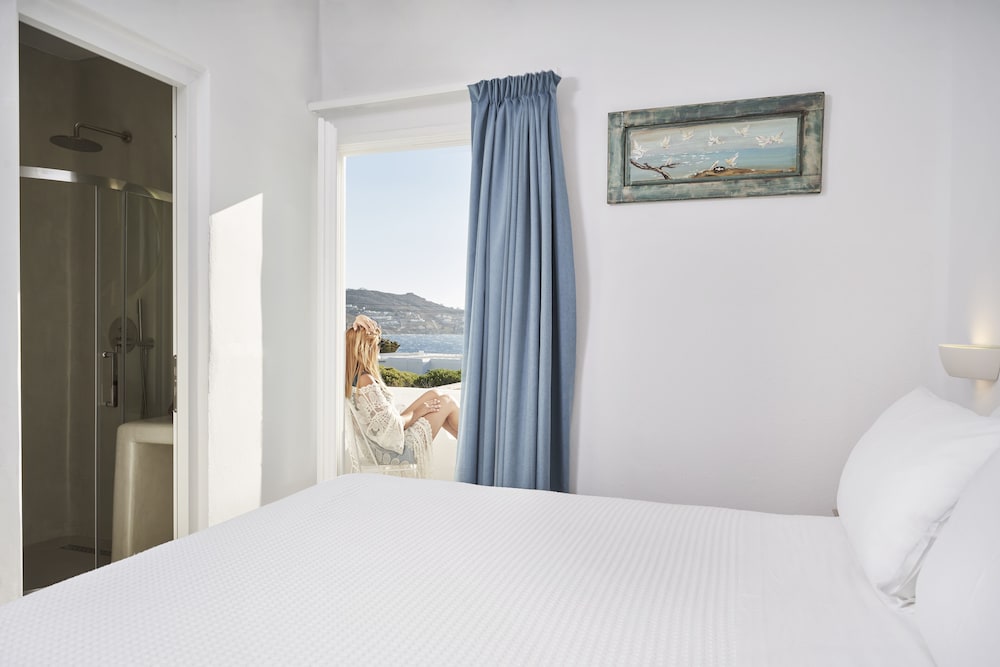 Galation - carbon neutral hotel in Mykonos