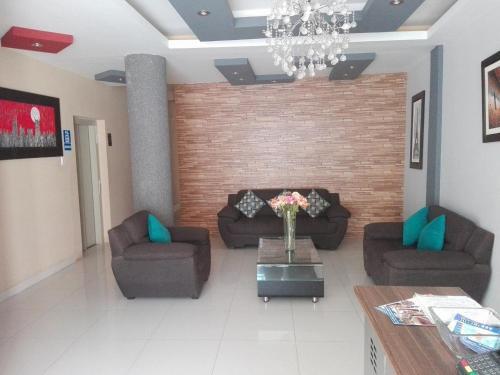 Hotel Vicente de la Vega — Chiclayo — photo 2