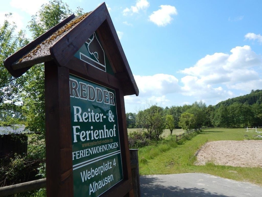 Reiter und Ferienhof Redder — Bad Driburg — photo 2