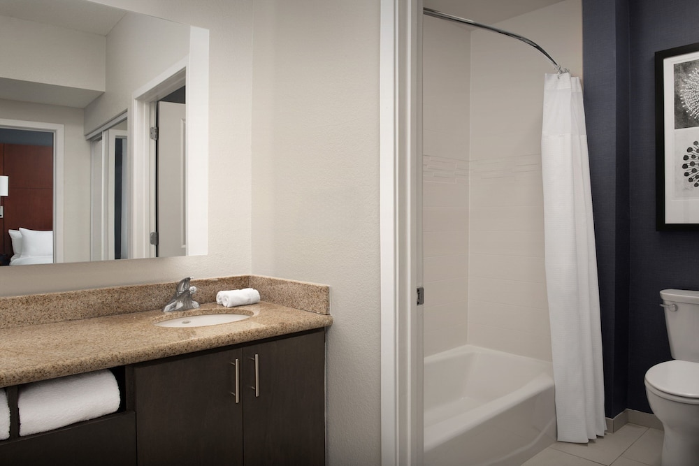 Residence Inn by Marriott Greensboro Airport - photo 19